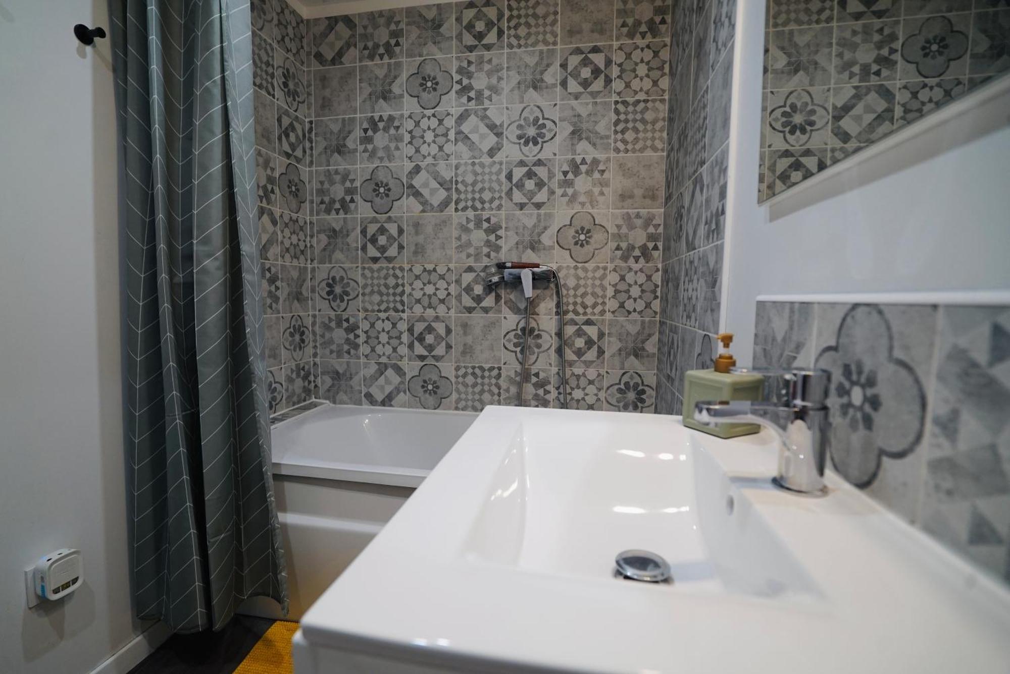 Studio Independant A 20Min Des Plages Castelnau-de-Guers エクステリア 写真